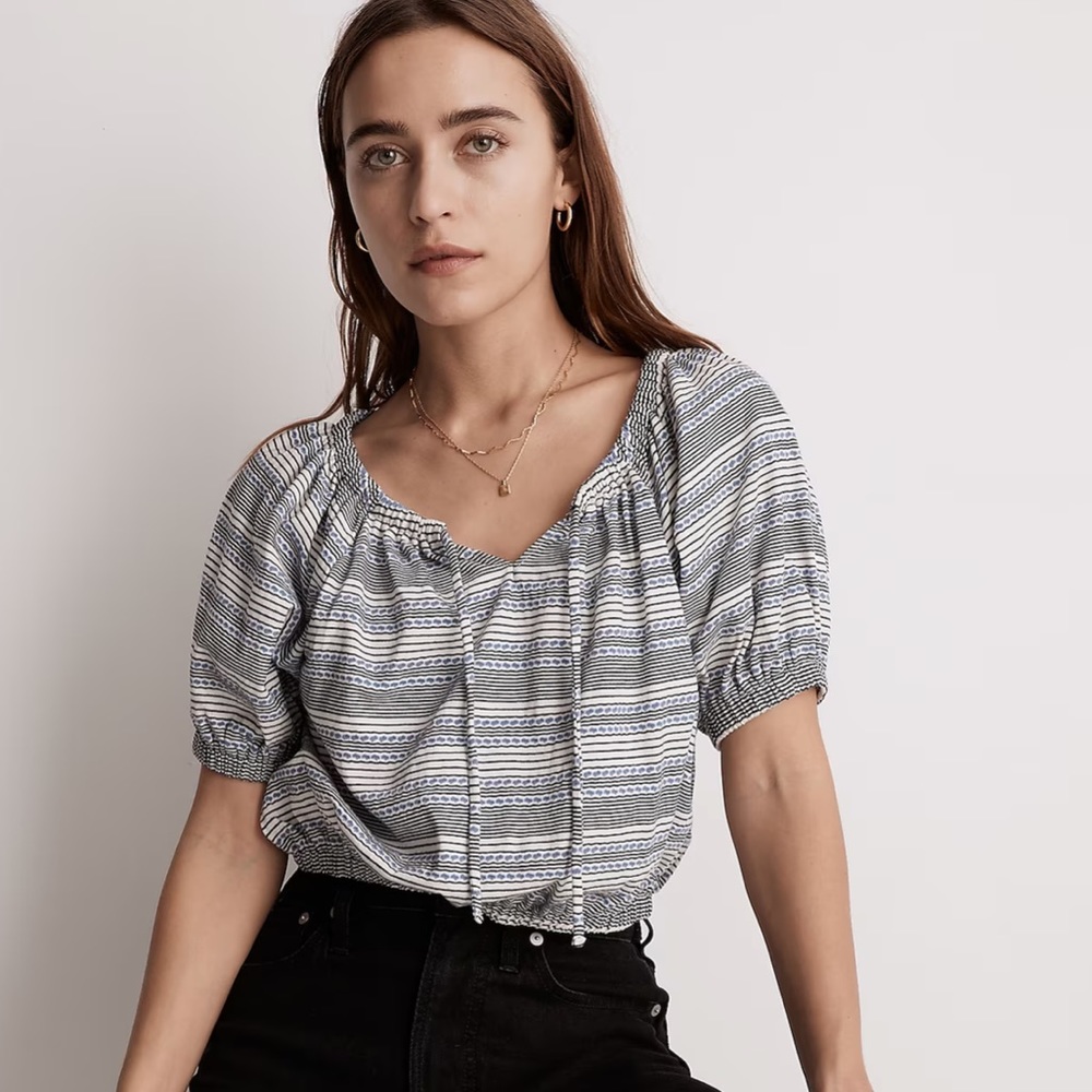 Madewell Jacquard Keyhole Crop Top in Tranquil Ocean Stripe - Like New